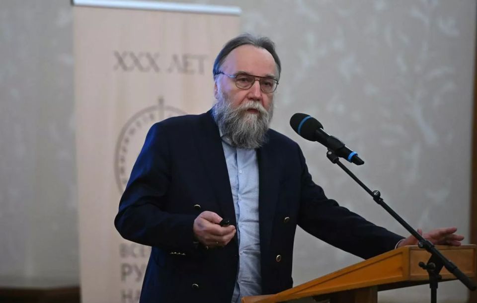 «Безоговорочная капитуляция»: философ Дугин раскрыл хитрую задумку России на переговорах в Турции
