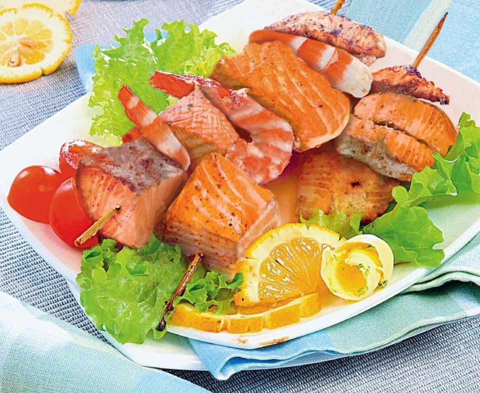 Летние приключения на гриле: 10 непревзойденных рецептов рыбных блюд