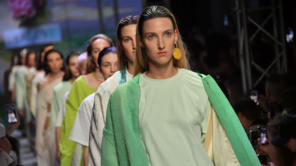 Разрушит любой образ: пять самых опасных модных ошибок, которые нельзя допускать