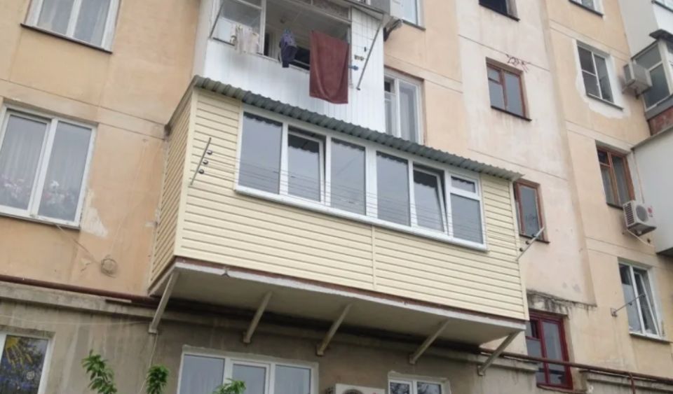 Штрафы за застекленные балконы: что нужно знать в 2025 году