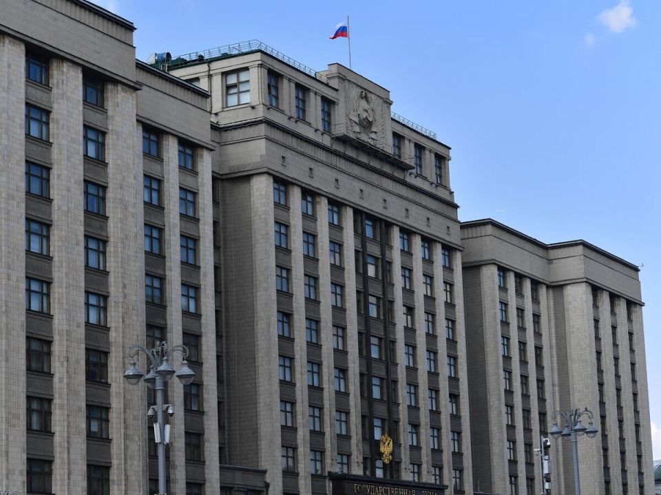 Госдума инициирует новые санкции для чиновников за перенаправление жалоб граждан