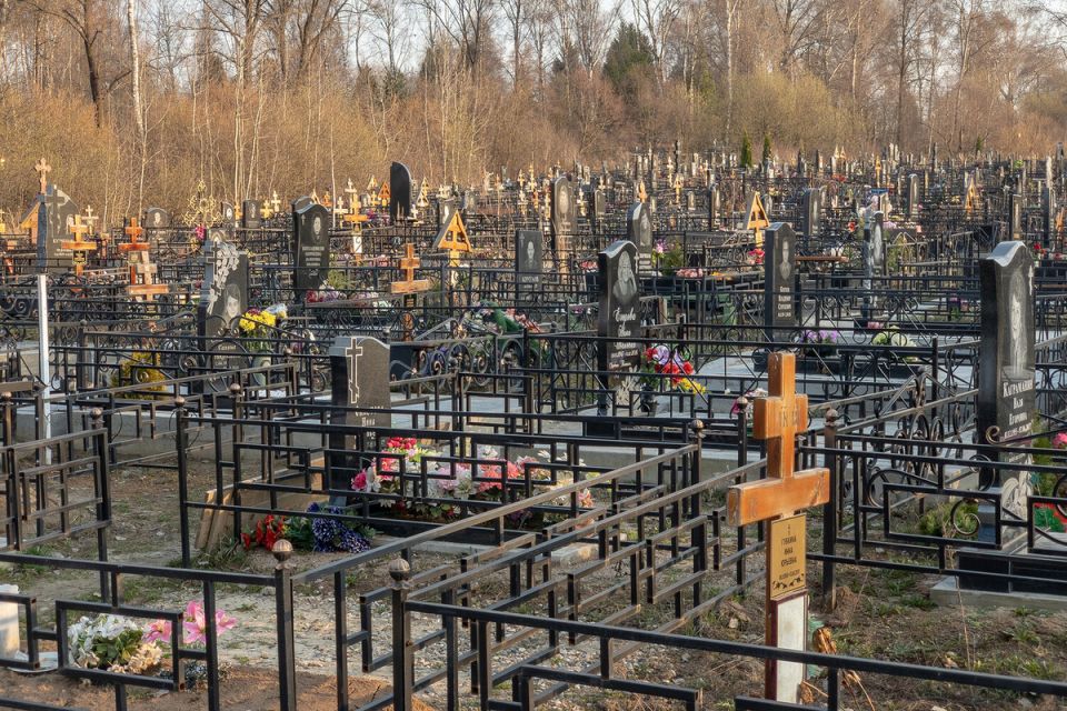 Почему похороны становятся дорогостоящими: разбор актуальных проблем