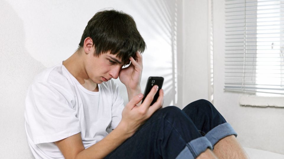 Как не попасться на удочку мошенников: защитите себя от фальшивых звонков и сообщений