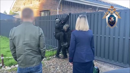 В Томске завершено расследование двух уголовных дел в отношении организатора и семи участников организованной группы, обвиняемых в незаконных организации и проведении азартных игр