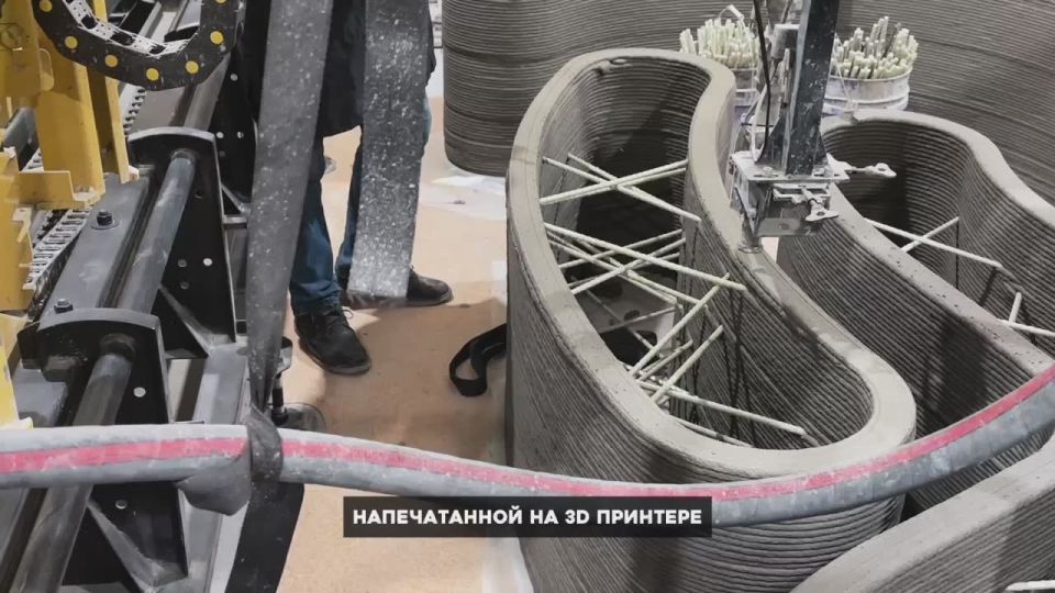  :       ,   3D-