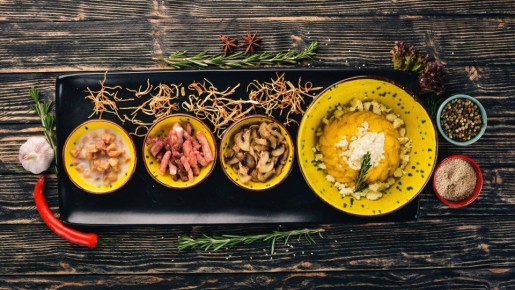 Вкуснейший гарнир из полезной крупы: полба с беконом сразит гостей наповал