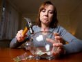 Как защитить свою пенсию от недобросовестных кредиторов: что нужно знать каждому пенсионеру