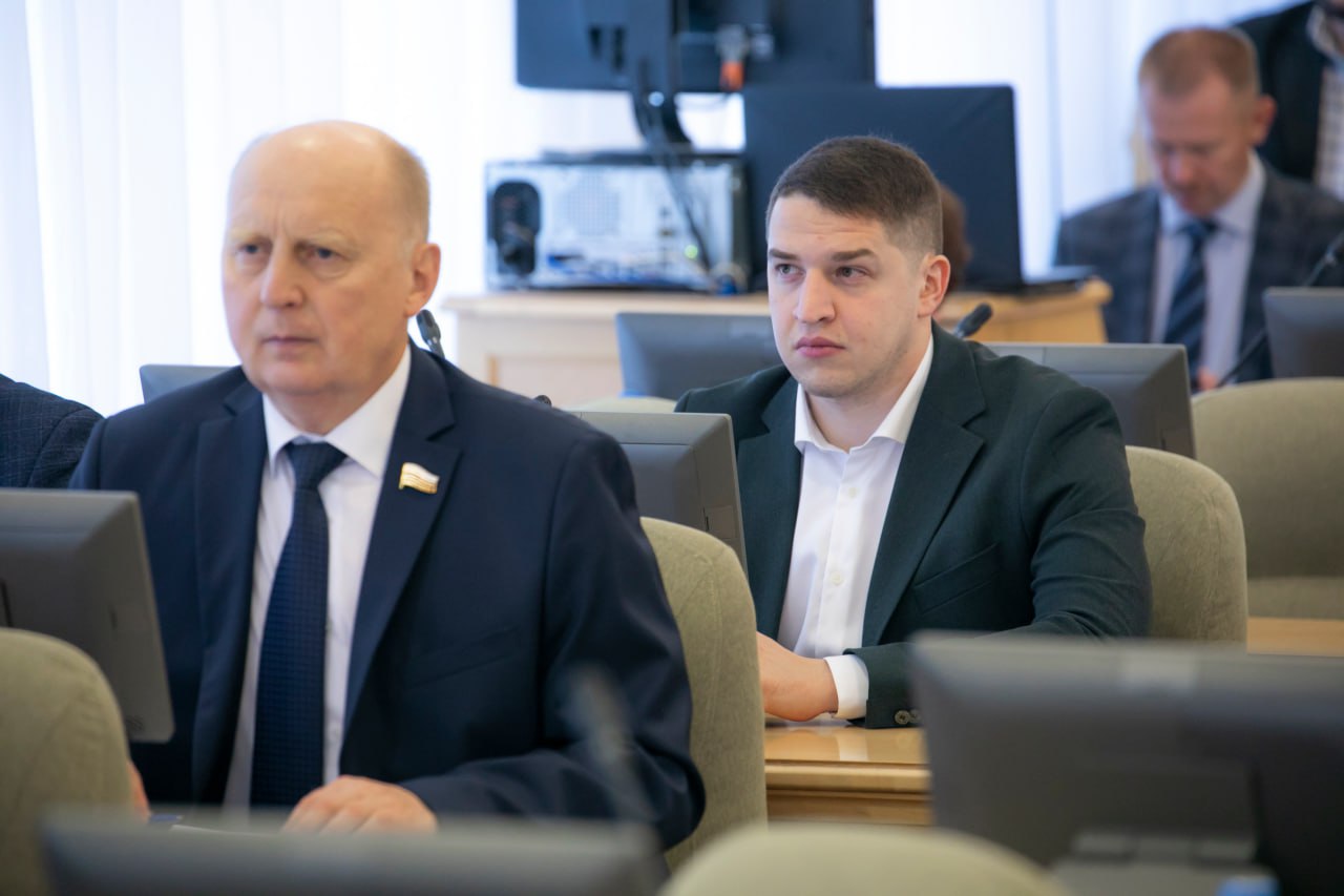 Проект бюджета Томской области на 2026-2028 годы рассмотрен профильными комитетами думы Проект бюджета Томской области на 2026-2028 годы рассмотрен профильными комитетами думы