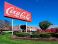 Coca-Cola показывает уверенные результаты, но сталкивается с осторожным спросом покупателей