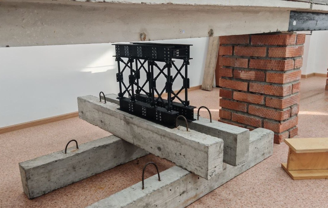1 Томские ученые создали легкие 3D-балки для мостов из переработанного пластика