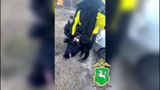 Двух закладчиков задержали в Северске — ранее судимого 42-летнего местного жителя и его 37-летнюю подельницу