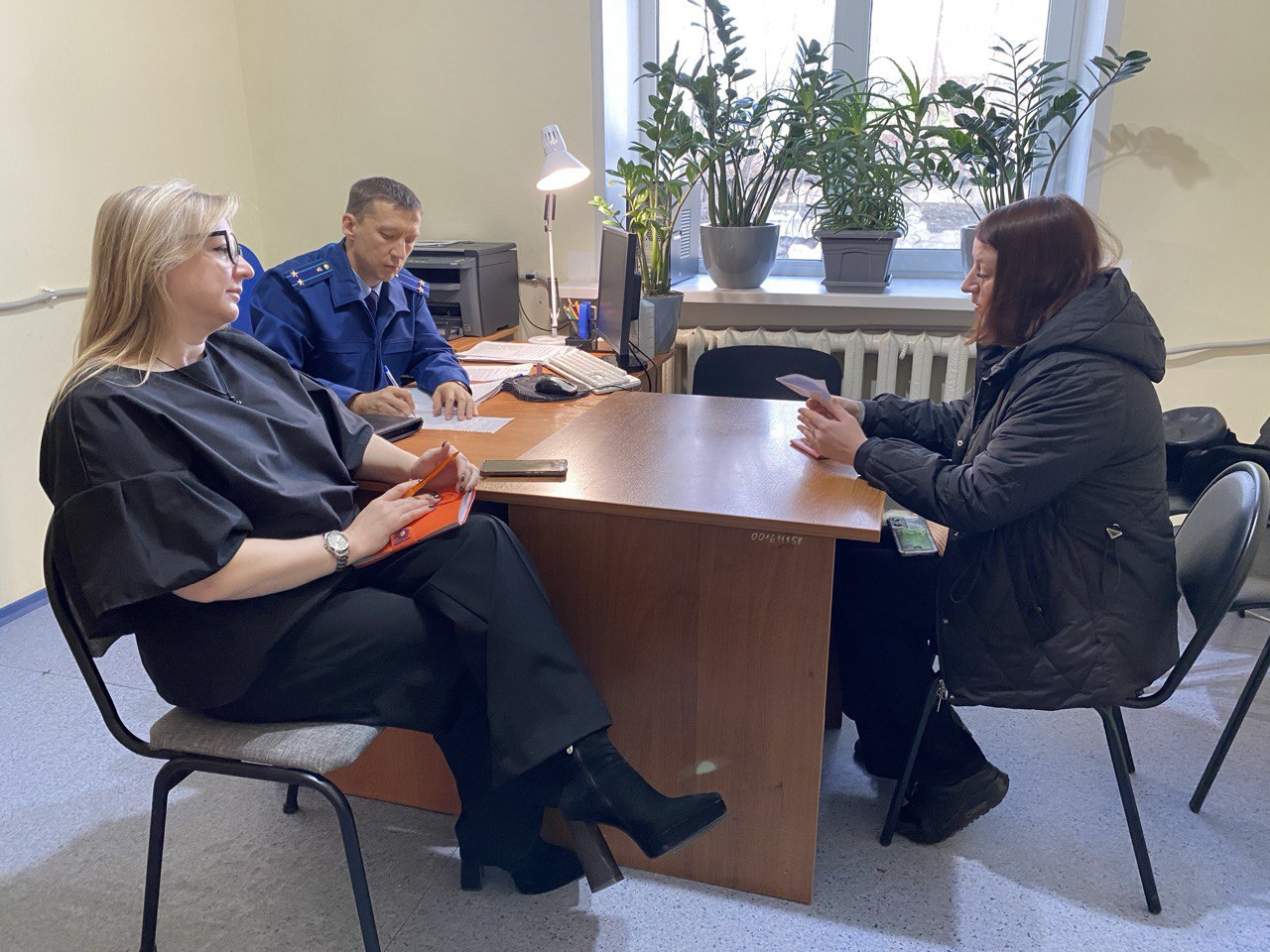 Прокуратура Каргасокского района Томской области провела прием участников специальной военной операции и членов их семей Прокуратура Каргасокского района Томской области провела прием участников специальной военной операции и членов их семей