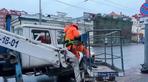 Дмитрий Махиня: До празднования Нового года еще два месяца, но, чтобы он по-настоящему удался, подготовку к нему мы начинаем уже сейчас