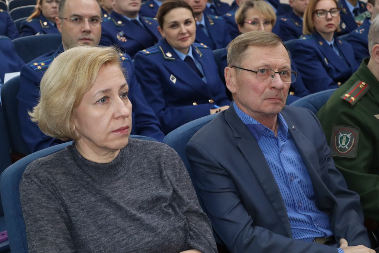 Под председательством прокурора Томской области Сергея Ломакина состоялось заседание коллегии, посвященное соблюдению прав участников специальной военной операции и членов их семей Под председательством прокурора Томской области Сергея Ломакина состоялось заседание коллегии, посвященное соблюдению прав участников специальной военной операции и членов их семей