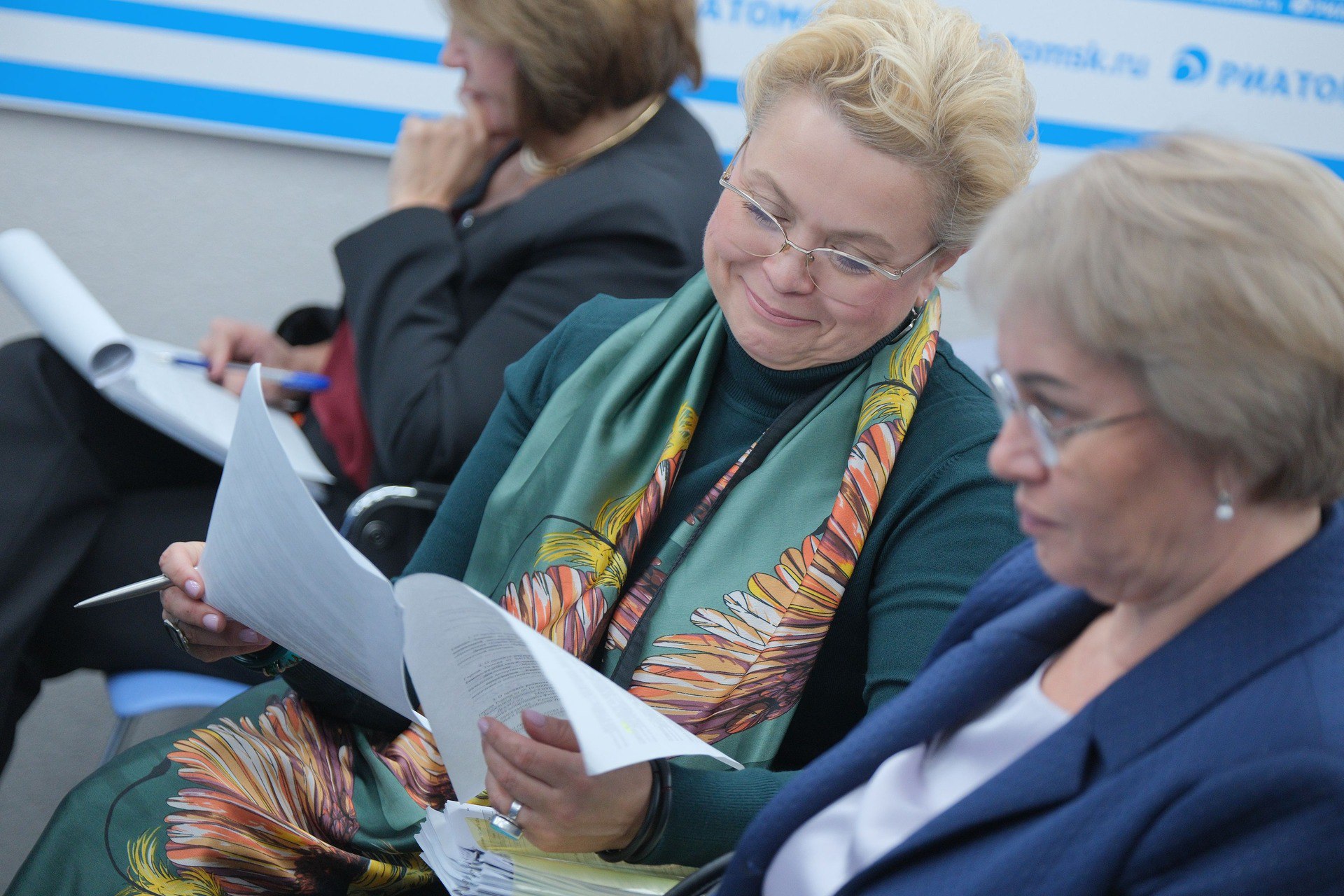 Фоторепортаж с 2-го собрания Думы города Томска восьмого созыва Фоторепортаж с 2-го собрания Думы города Томска восьмого созыва