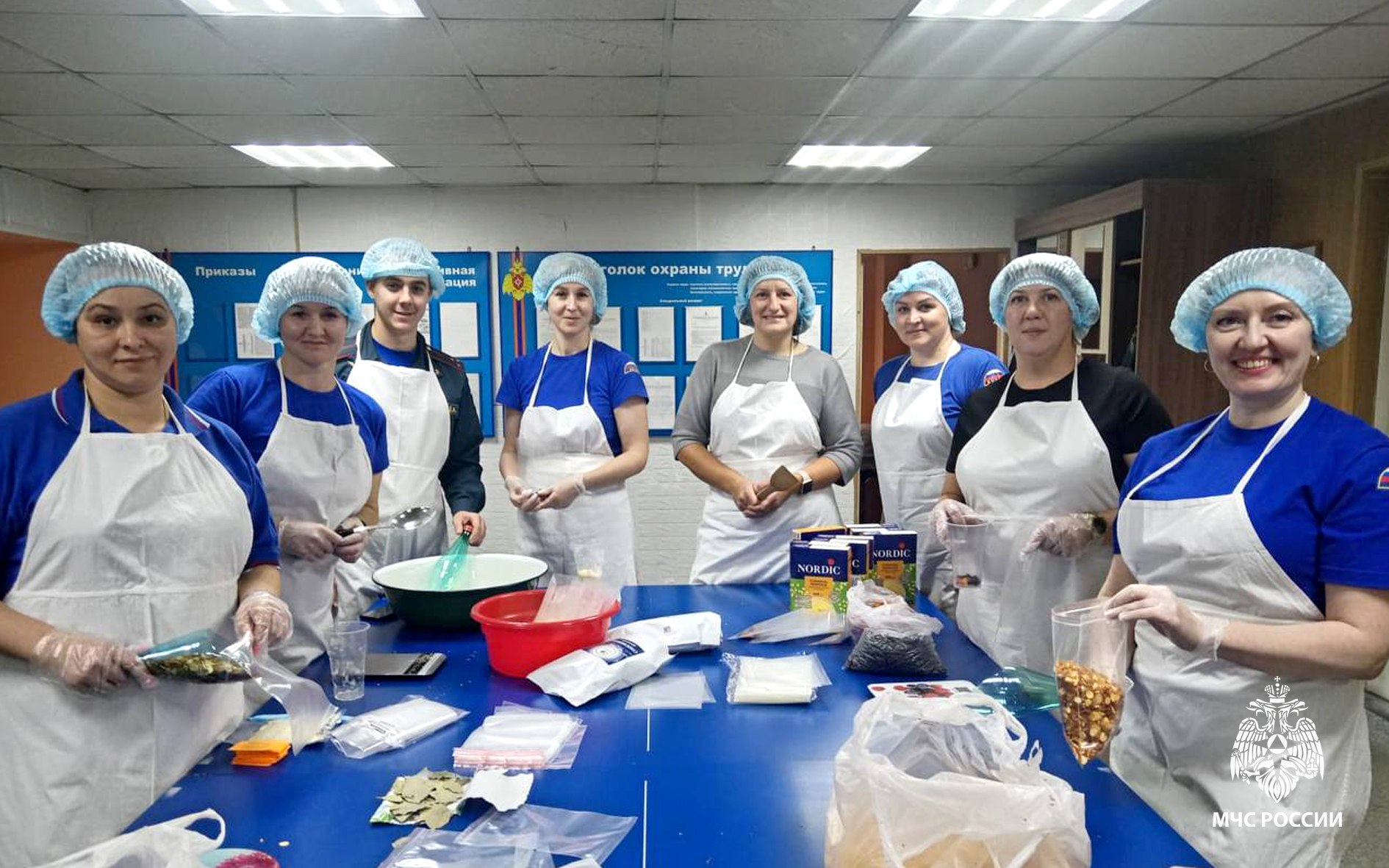 Герои не только на службе, но и в тылу! Герои не только на службе, но и в тылу!