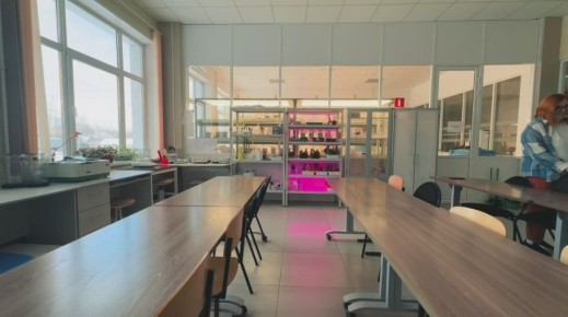 Дмитрий Махиня: В школе «Перспектива» открылась настоящая лаборатория микологии