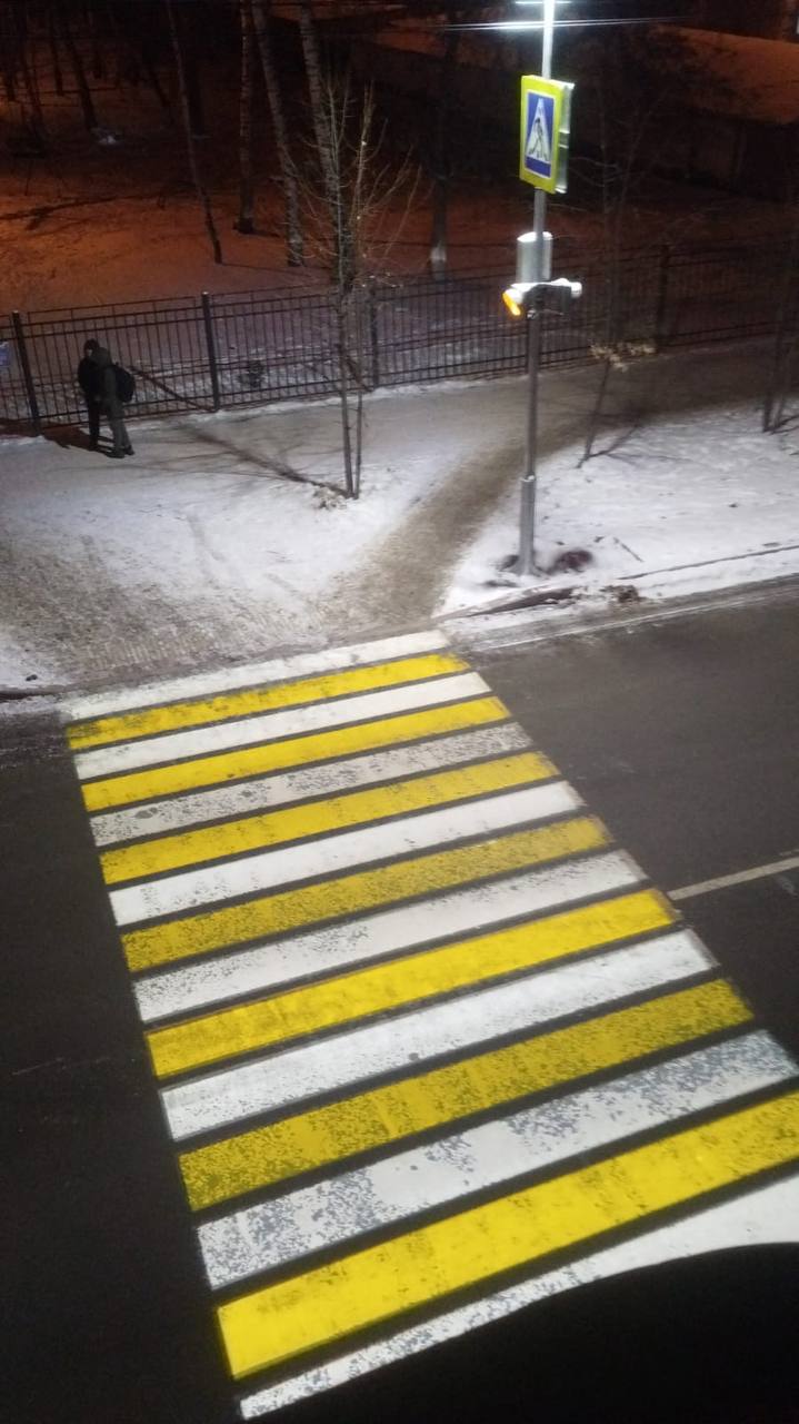 Дмитрий Махиня: Ранним утром получил от своего заместителя фотографии с ул. Киевской, где в этом году прошел ремонт в рамках нацпроекта "Инфраструктура для жизни"