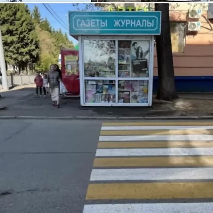 На пр. Кирова убрали киоск, мешавший пешеходам