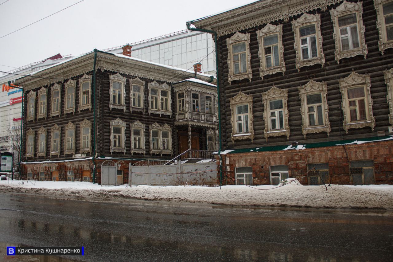 Резное кружево Томска: фотопрогулка по улицам Татарской слободы Резное кружево Томска: фотопрогулка по улицам Татарской слободы