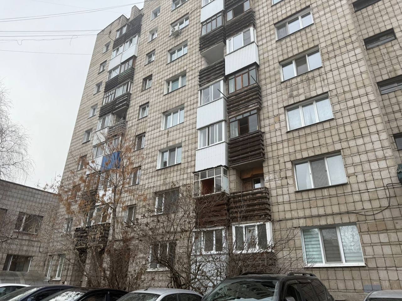 Дом по Нахимова, 18 ждёт ремонт Дом по Нахимова, 18 ждёт ремонт