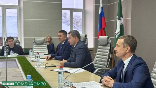 Мэр Томска поздравил участников и тренеров сборной команды с успешным выступлением на Фестивале ГТО