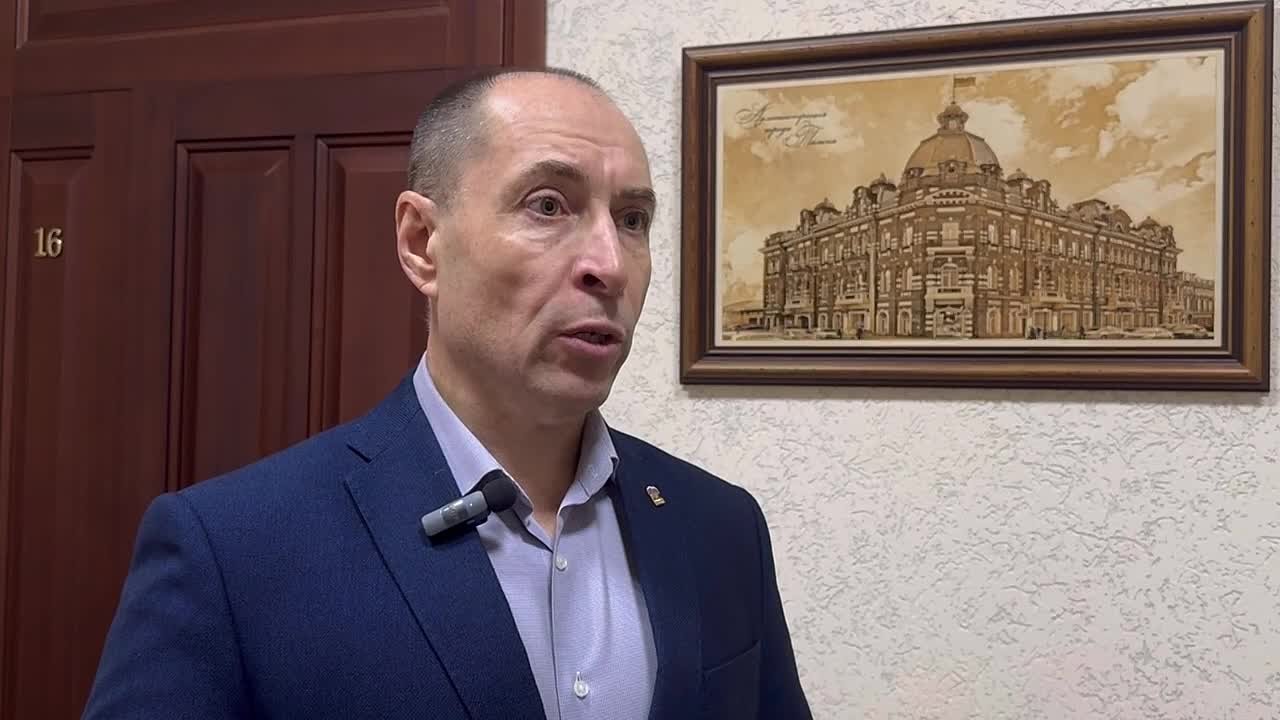 Евгений Ядренкин рассказал, почему решил стать депутатом, а также поделился своими планами на ближайшие пять лет