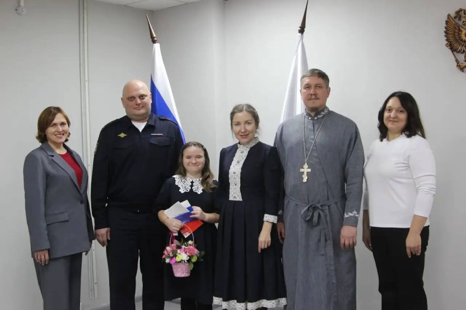   2025             ,                 ...