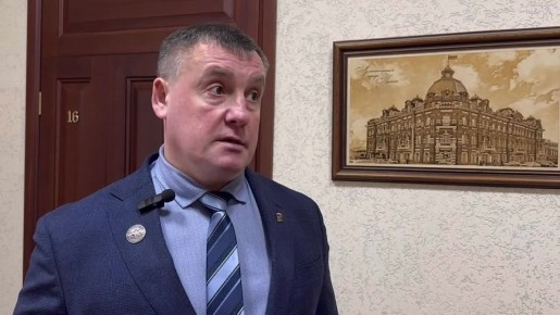 Александр Копанчук рассказал, что еще со школьной скамьи начал трудиться на благо общества