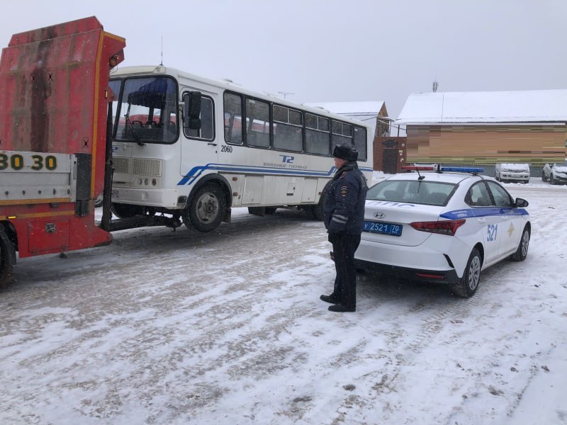 Более 30 административных правонарушений выявлено сотрудниками Госавтоинспекции в рамках мероприятия «Автобус» Более 30 административных правонарушений выявлено сотрудниками Госавтоинспекции в рамках мероприятия «Автобус»