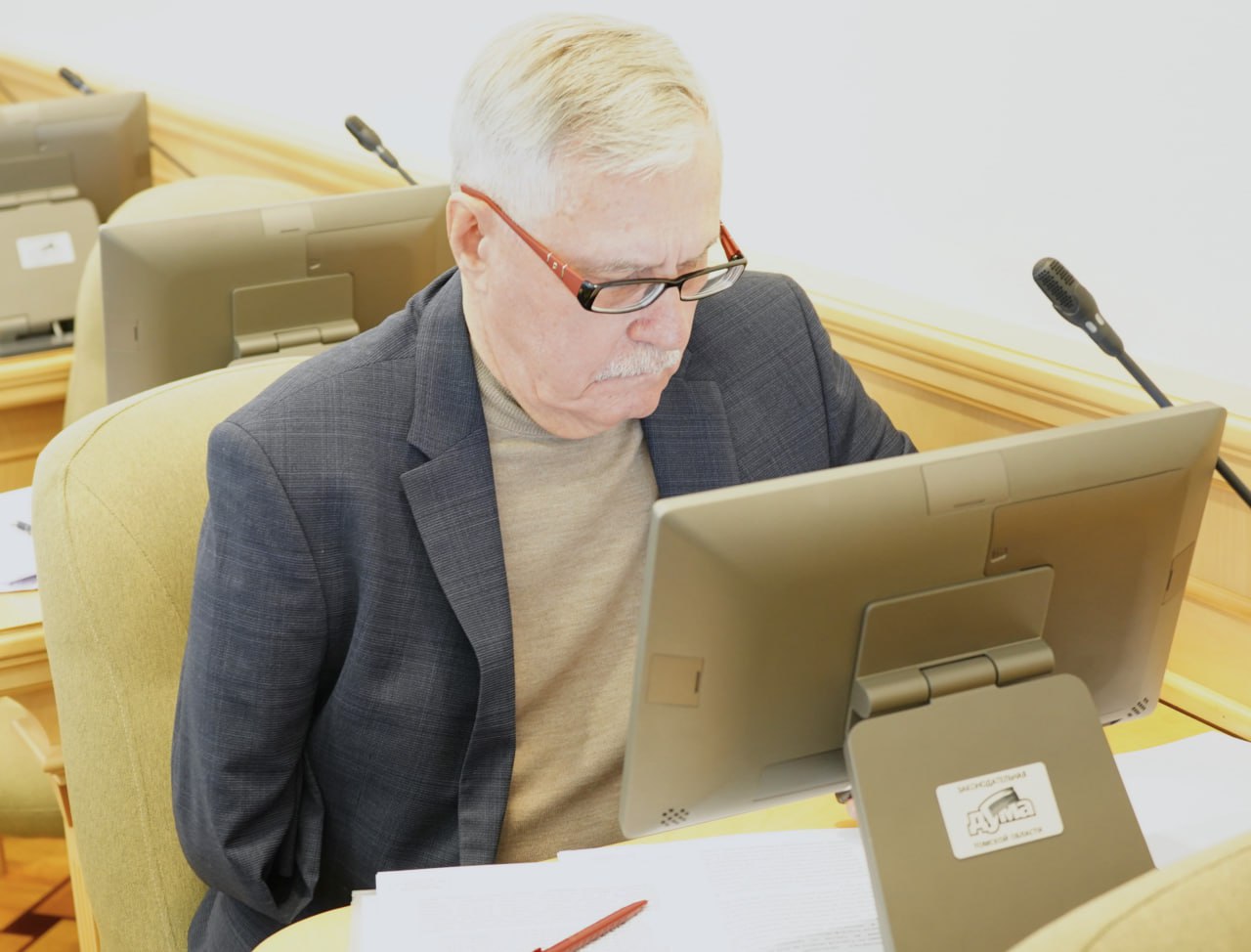 В Томской области сократят срок рассмотрения обращений участников СВО и членов их семей В Томской области сократят срок рассмотрения обращений участников СВО и членов их семей