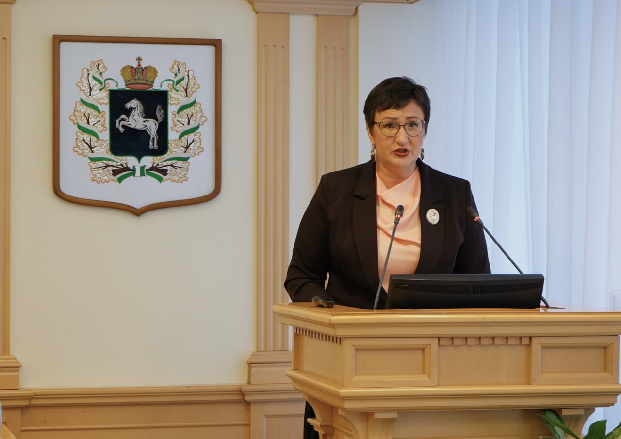 Депутаты поддержали законопроект по усилению кадрового потенциала системы опеки и попечительства региона Депутаты поддержали законопроект по усилению кадрового потенциала системы опеки и попечительства региона