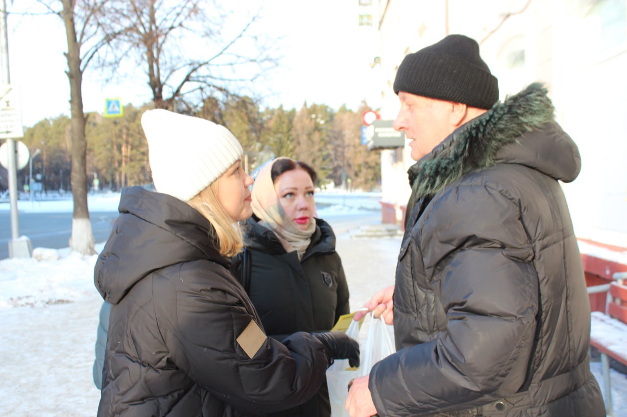В Северске сотрудники полиции совместно с военнослужащими провели масштабное мероприятие по профилактике дистанционных мошенничеств В Северске сотрудники полиции совместно с военнослужащими провели масштабное мероприятие по профилактике дистанционных мошенничеств