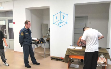 Асиновские огнеборцы – на страже безопасности и знаний