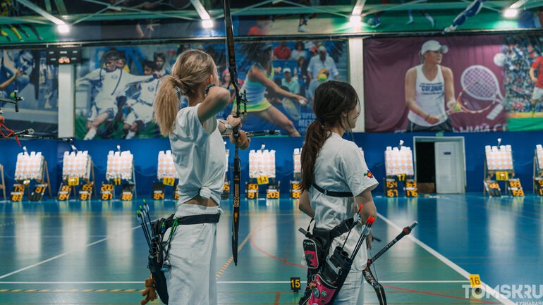 Красиво, спокойно, точно: как прошел турнир по стрельбе из лука в Томске Красиво, спокойно, точно: как прошел турнир по стрельбе из лука в Томске