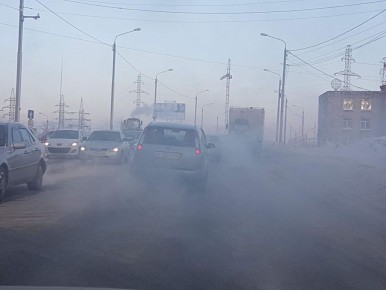 В связи с понижением температуры воздуха томская Госавтоинспекция призывает водителей соблюдать осторожность