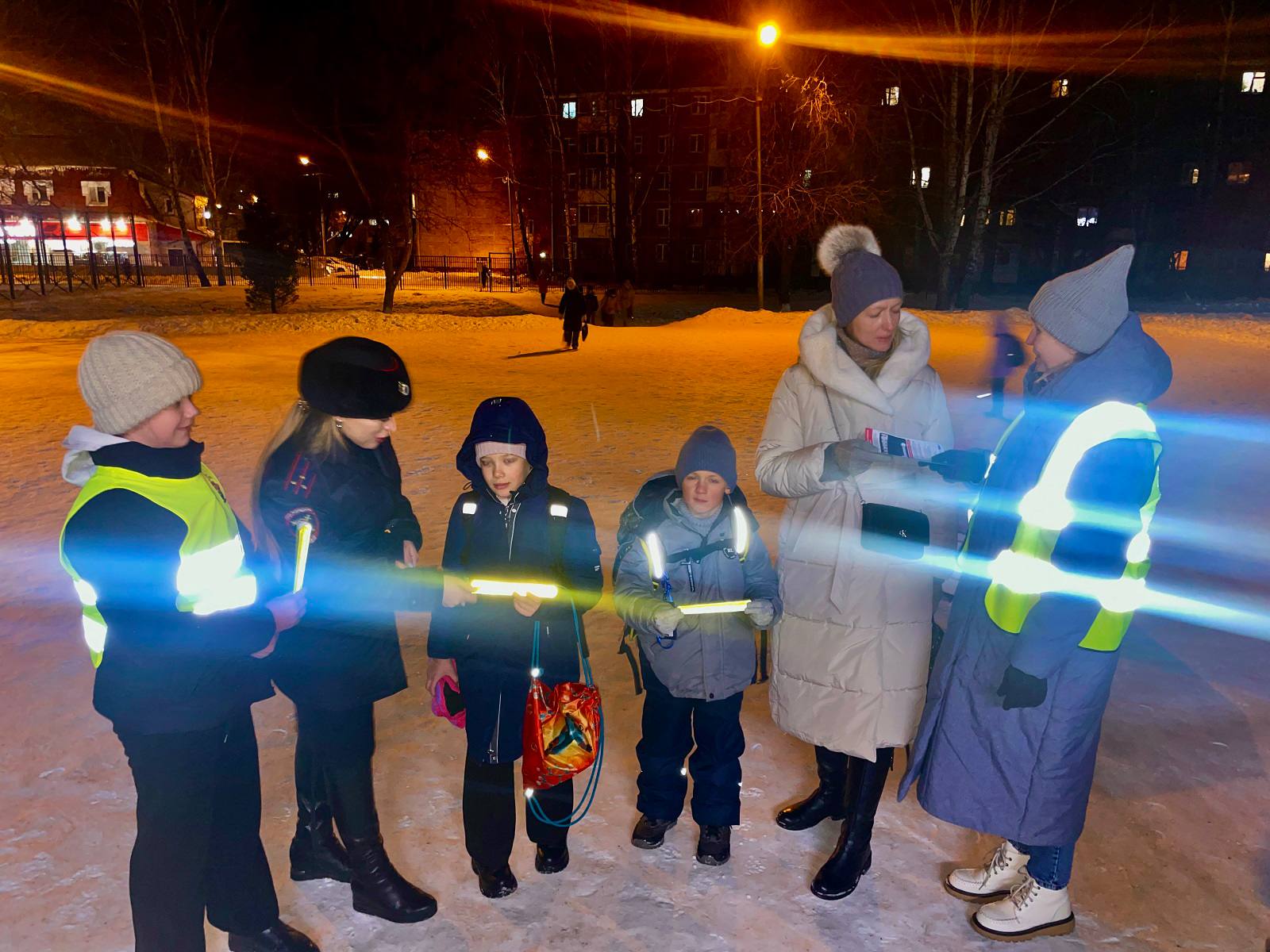 Госавтоинспекция вместе с родительскими патрулями Томска присоединилась к акции «Засветись» Госавтоинспекция вместе с родительскими патрулями Томска присоединилась к акции «Засветись»
