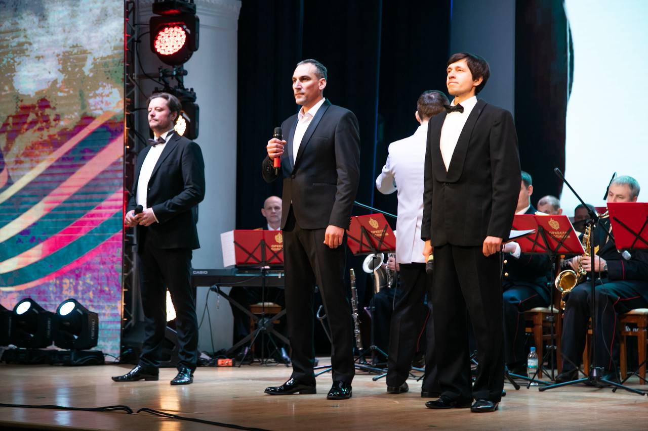 Дмитрий Махиня: Сегодня, в честь Дня Героев Отечества, встретился с томичами, кто, не щадя себя, сражался и сражается с врагом за родную землю, за свой народ, кто с честью и достоинством служит своей стране и своему городу Дмитрий Махиня: Сегодня, в честь Дня Героев Отечества, встретился с томичами, кто, не щадя себя, сражался и сражается с врагом за родную землю, за свой народ, кто с честью и достоинством служит своей стране и своему городу