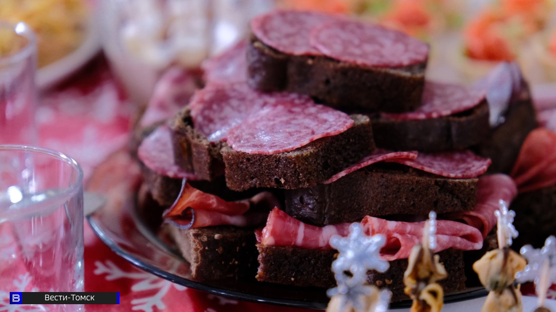 Компанию в Томске оштрафовали за дизайн упаковки с бутербродами