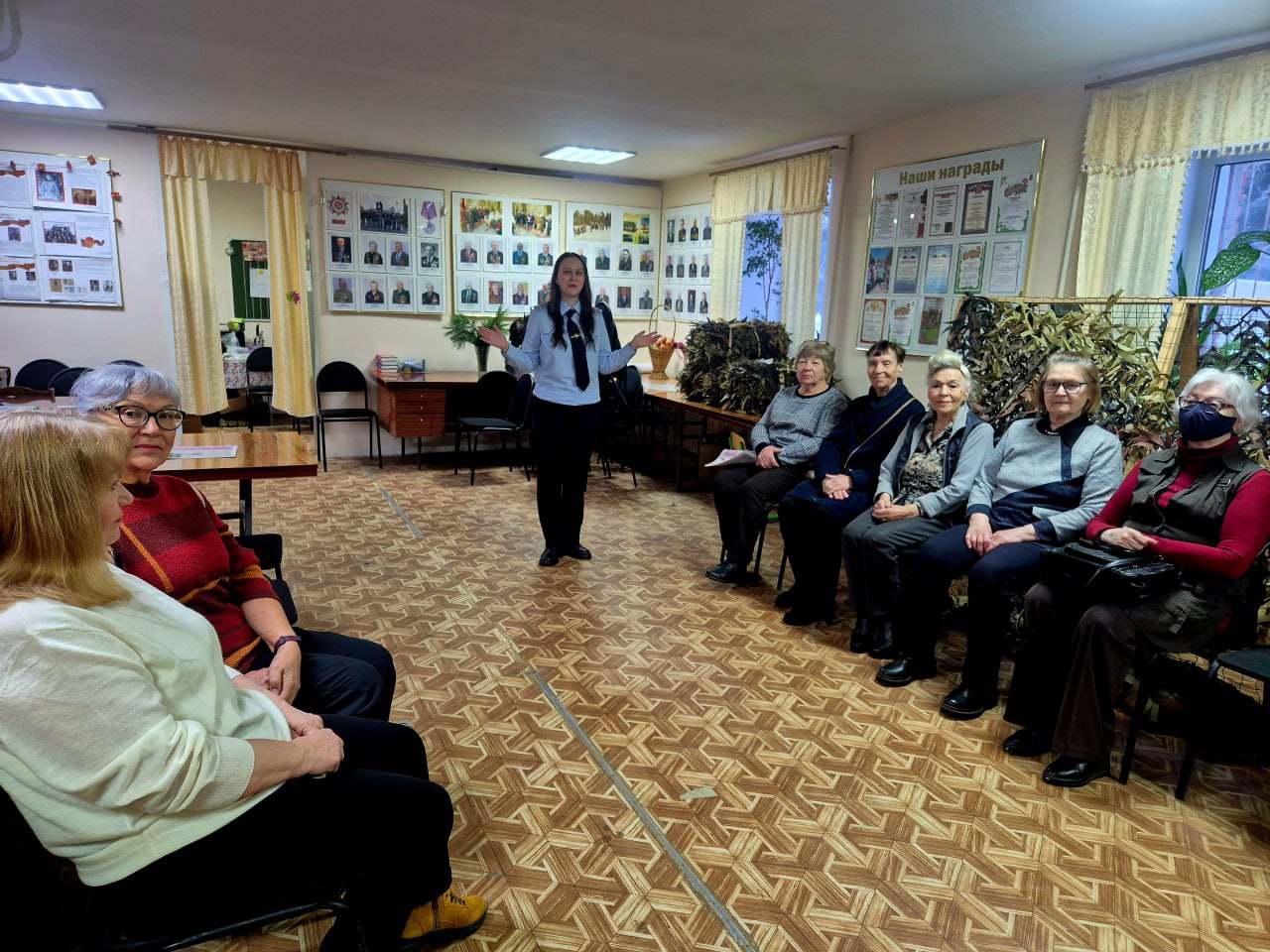 Сотрудники ОБК УМВД России по Томской области провели встречи с ветеранами ПОВ «Томская судоходная компания» и «Академгородок»