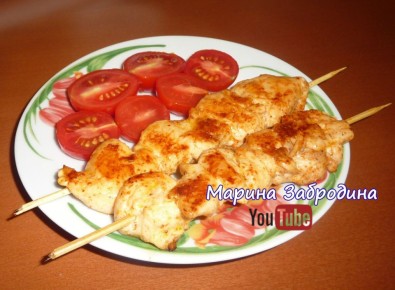 Нежные куриные шашлычки: простой рецепт на сковороде для вкусного ужина