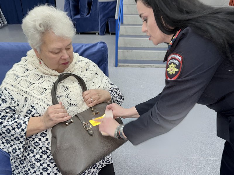 В областном центре Томской области проходят мероприятия по повышению безопасности пожилых участников дорожного движения В областном центре Томской области проходят мероприятия по повышению безопасности пожилых участников дорожного движения