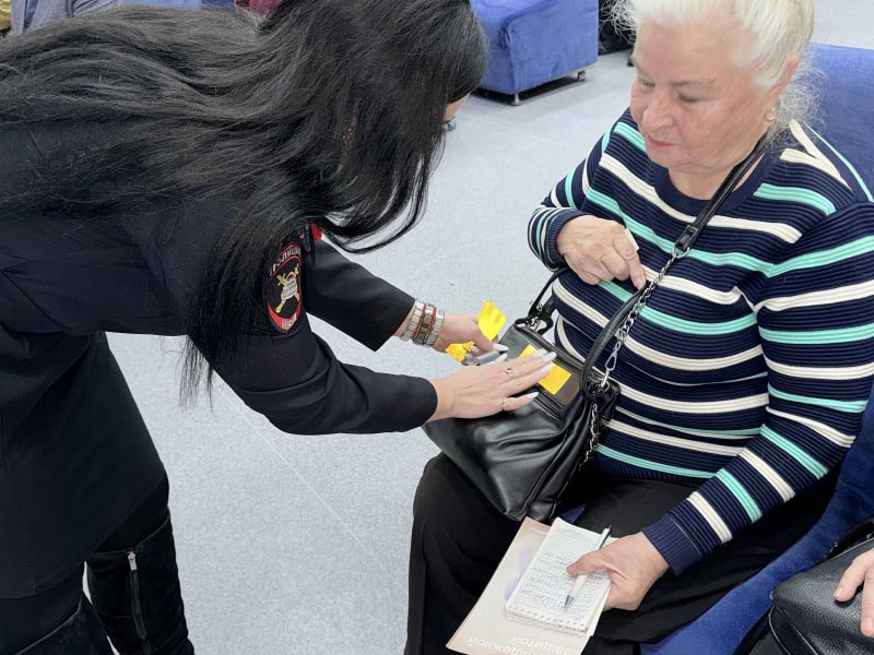 В областном центре Томской области проходят мероприятия по повышению безопасности пожилых участников дорожного движения В областном центре Томской области проходят мероприятия по повышению безопасности пожилых участников дорожного движения