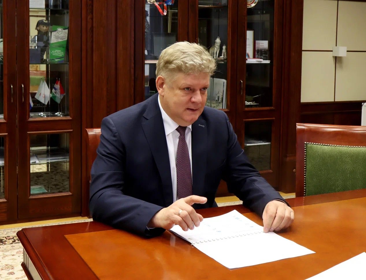 Полномочный представитель Президента Российской Федерации в Сибирском федеральном округе Анатолий Серышев провёл рабочую встречу с руководителем Межрегионального управления Федеральной службы по финансовому мониторингу по...