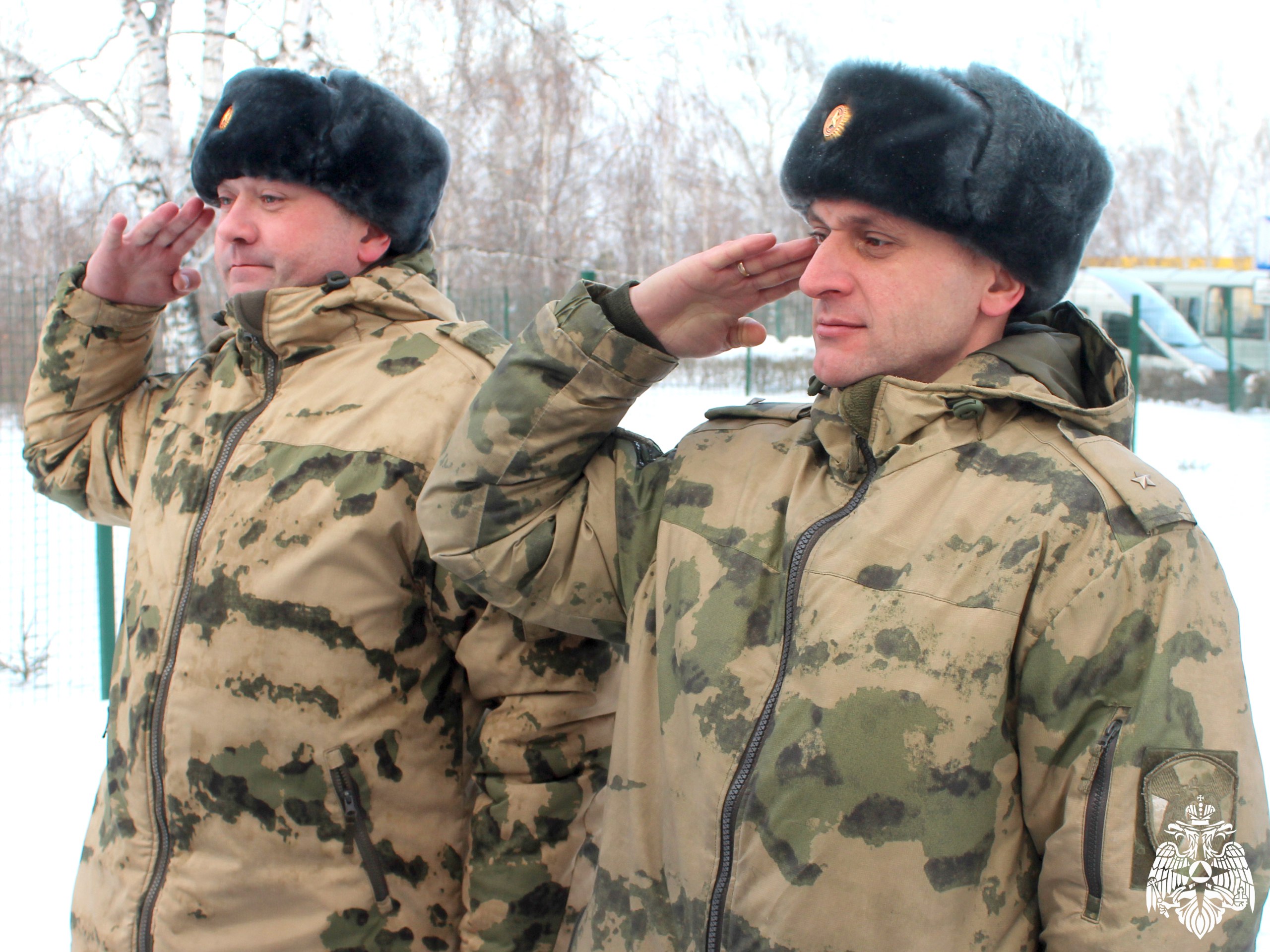 Офицеры Росгвардии– в гостях у сотрудников МЧС России Офицеры Росгвардии– в гостях у сотрудников МЧС России