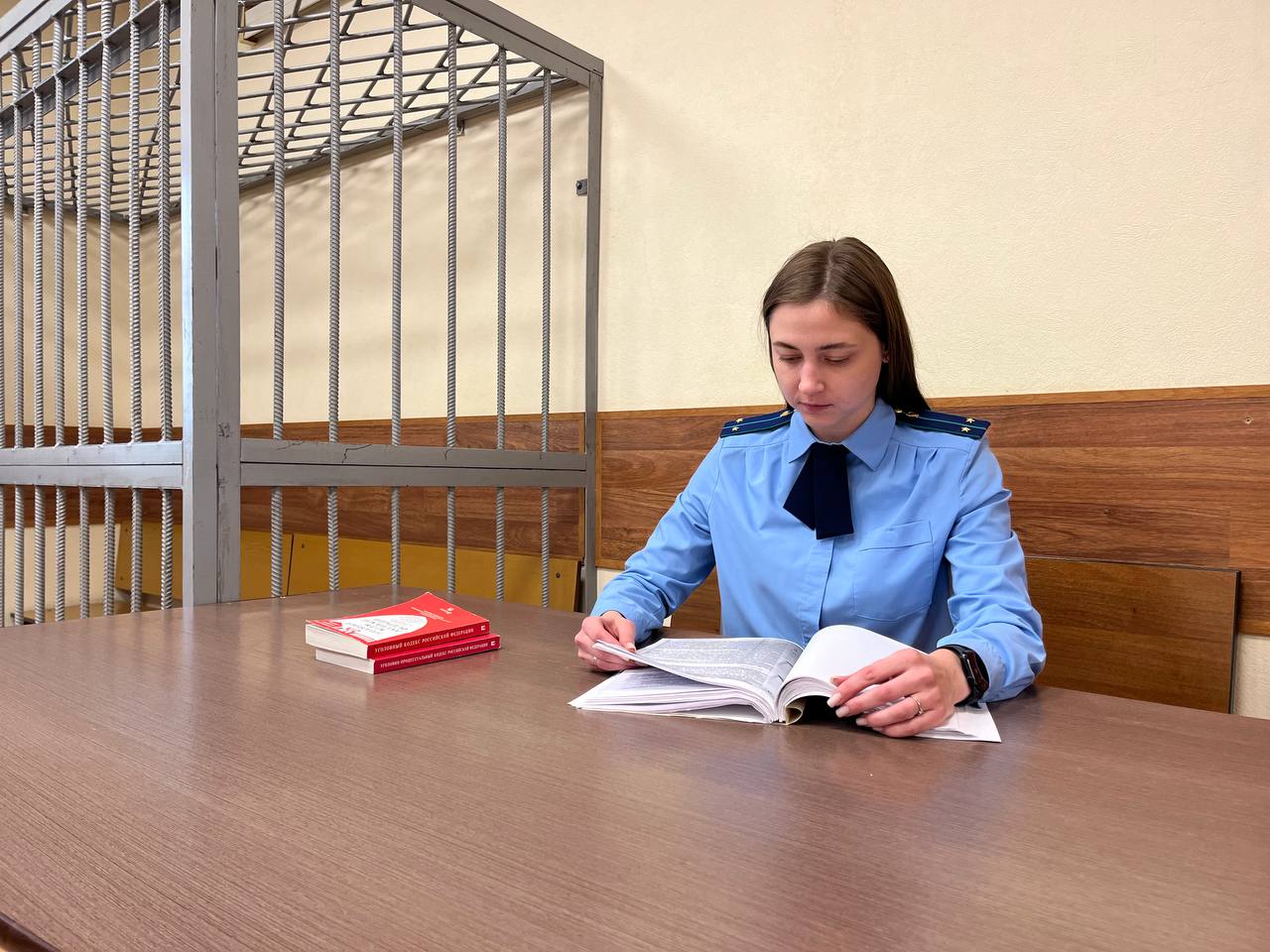 Прокуратура Октябрьского района г. Томска добивается возврата денежных средств, которые пенсионерка перевела на «безопасный» счет