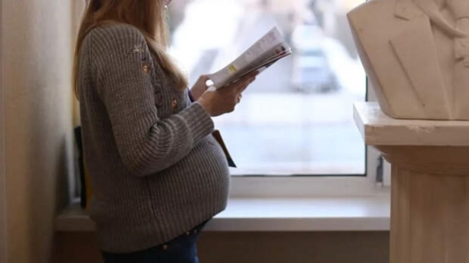 1 В Томской области беременным студенткам выплатили 25 млн рублей