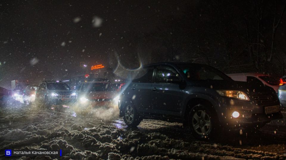 Томичи застряли в 8-балльных пробках в последнюю пятницу года