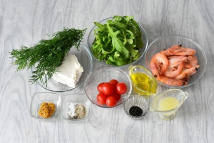 Освежающий салат венок: уникальный рецепт креветок с рукколой для праздничного стола