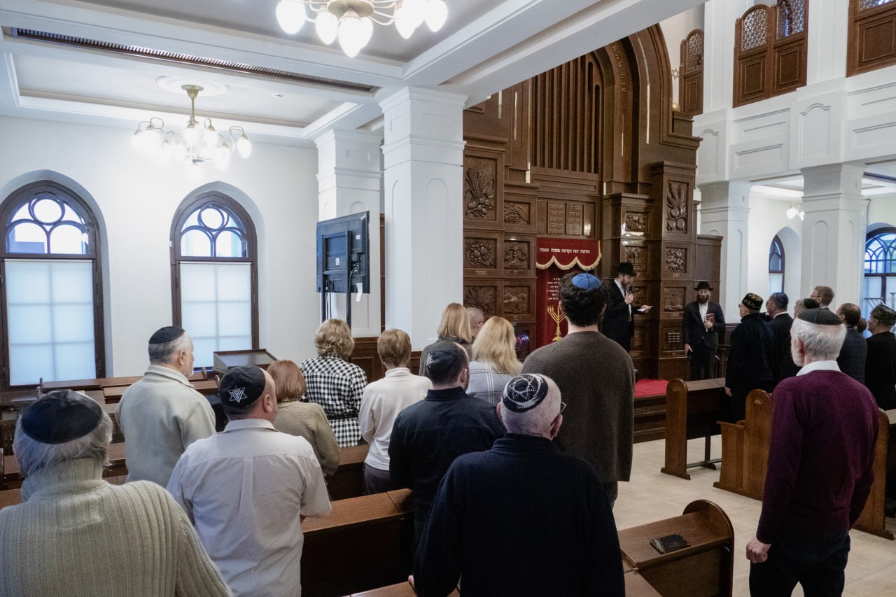 В Томской хоральной синагоге прошел вечер-реквием, приуроченный к Международному дню памяти жертв Холокоста В Томской хоральной синагоге прошел вечер-реквием, приуроченный к Международному дню памяти жертв Холокоста